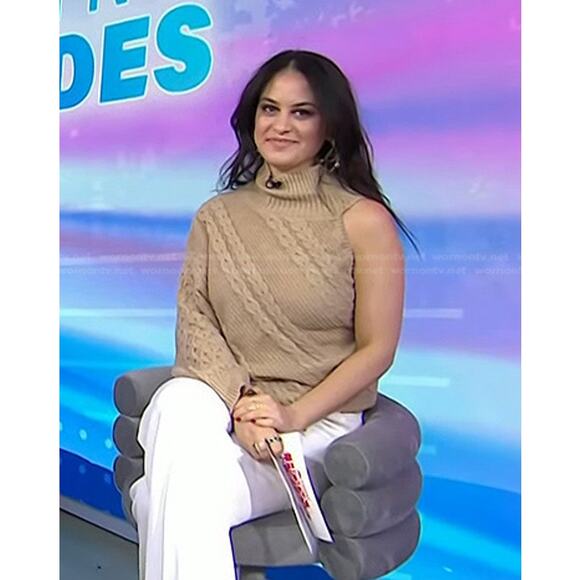 Revolve Line & Dot Bijou Top Cable Knit Sweater Size S One Shoulder ASO Today - Picture 11 of 11